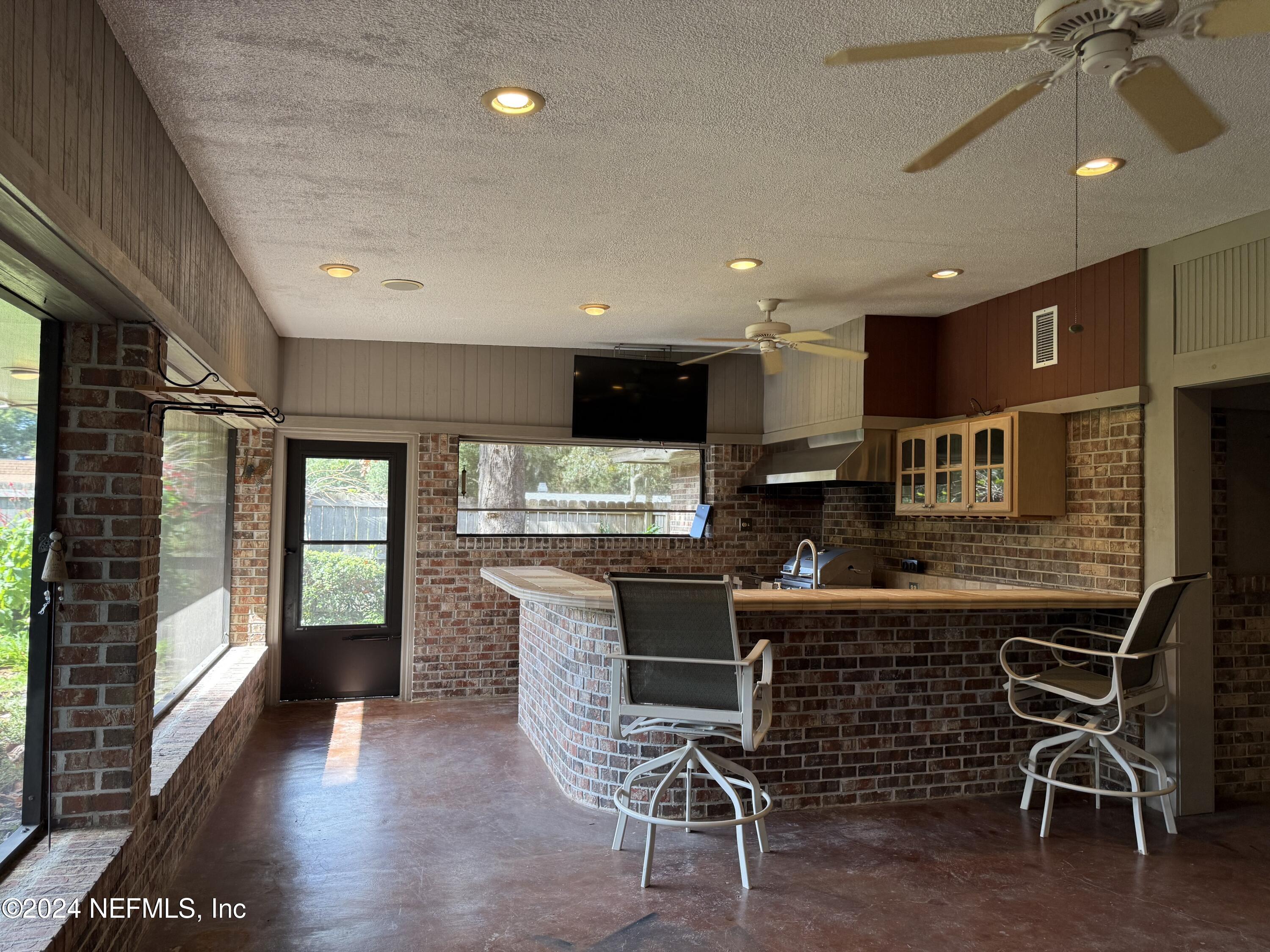 3401 Debussy Road Jacksonville, FL 32277 - Photo 68 of 96 Outdoor kitchen