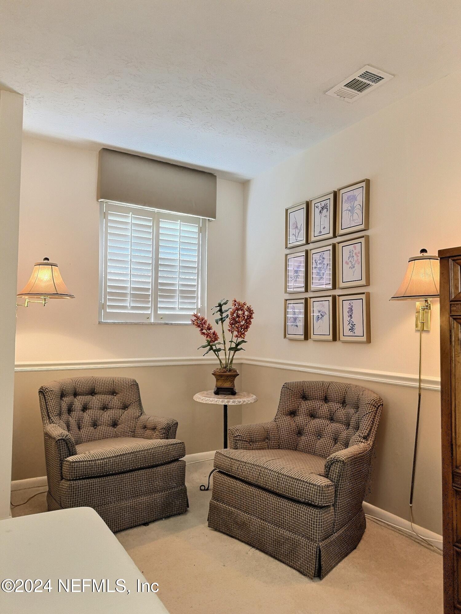 3401 Debussy Road Jacksonville, FL 32277 - Photo 8 of 96 Primary Sitting Area