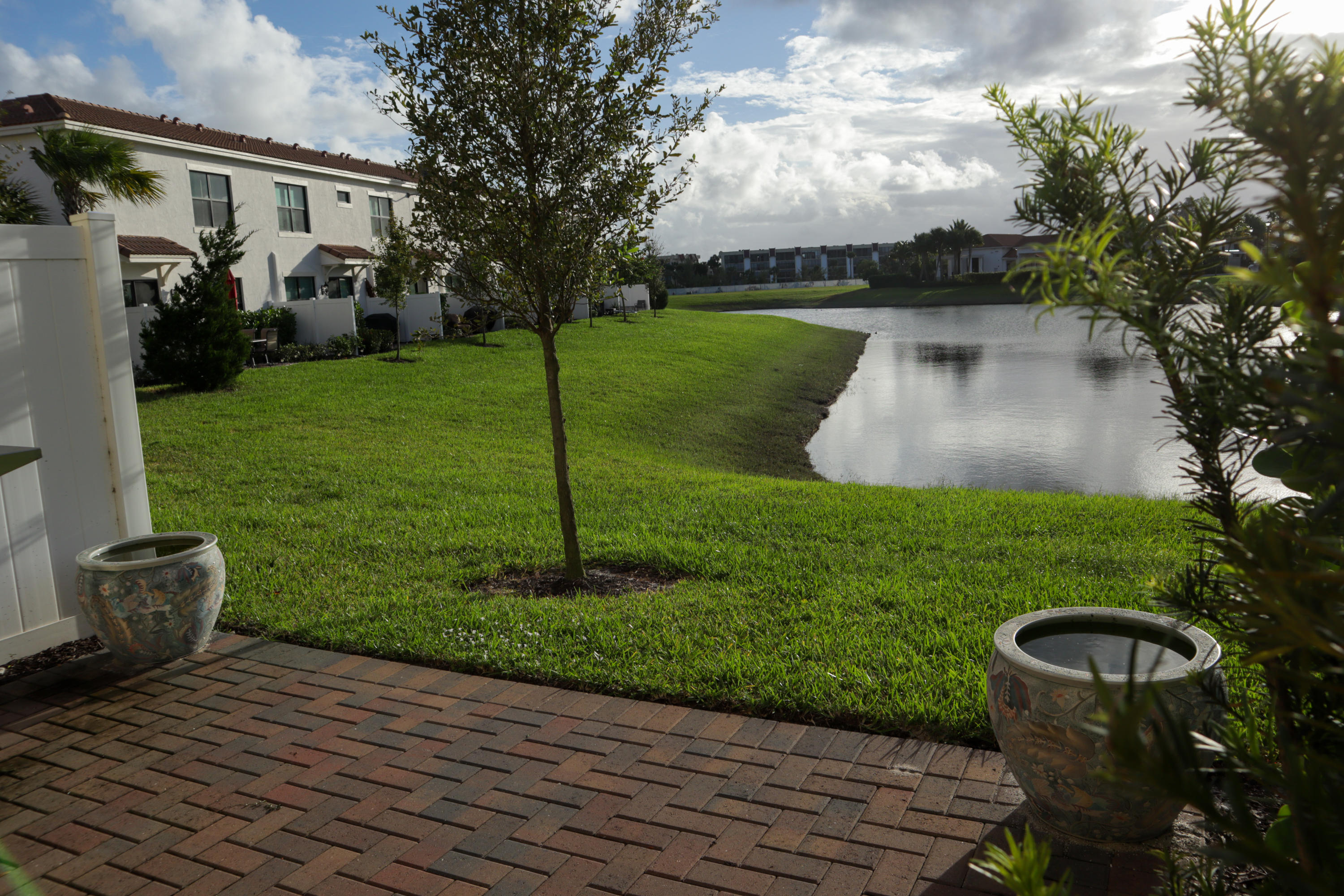 9474 Glider Way Boca Raton, FL 33428 - Photo 17 of 24 16 Patio