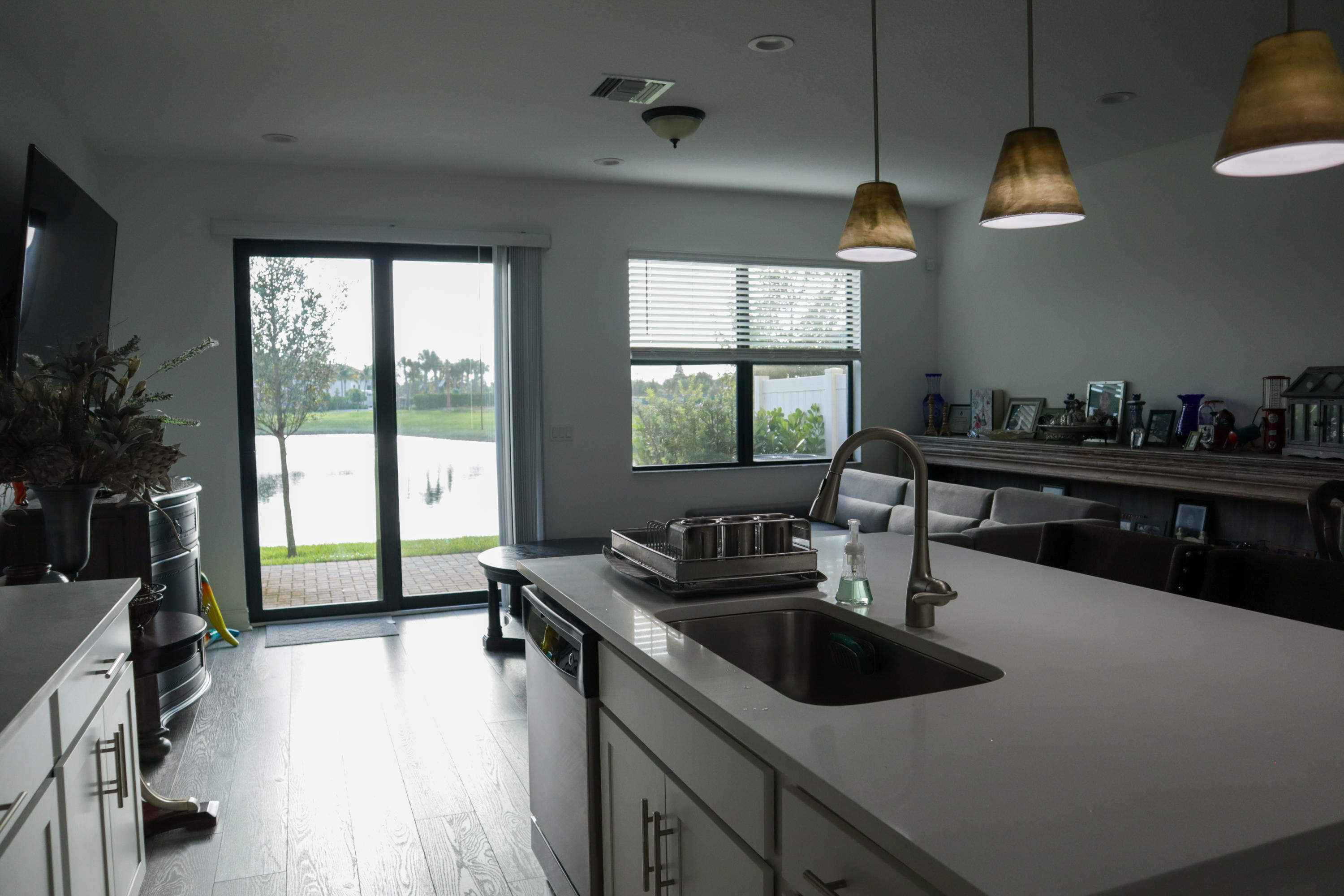 9474 Glider Way Boca Raton, FL 33428 - Photo 7 of 24 7 Kitchen