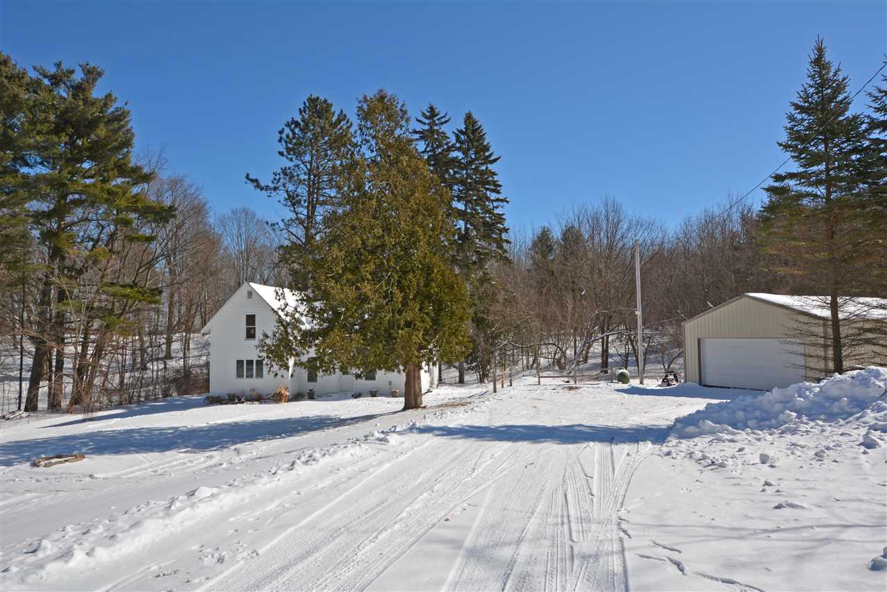 1523 Higgins Road Benzonia, MI 49616 - Photo 34 of 36 1884268-33.JPG