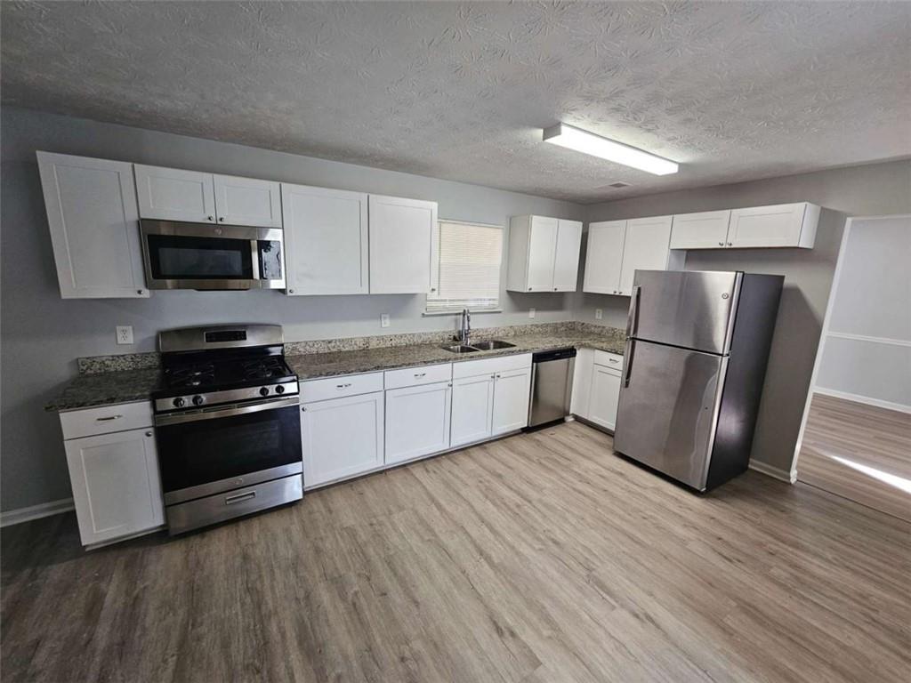 4817 Hidden Creek Place Decatur, GA 30035 - Photo 10 of 30