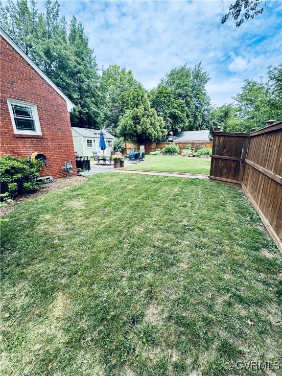 4100 Patterson Avenue Richmond, VA 23221 - Photo 36 of 37 a view of a house with backyard and porch