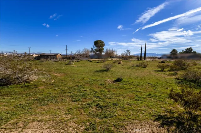 $99,999 | 1 Cholame Road, Victorville, CA 92392