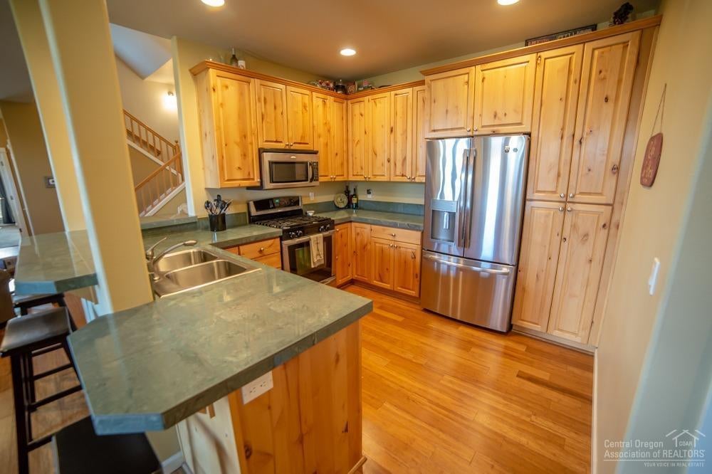 2514 Northwest Awbrey Road Bend, OR 97703 - Photo 6 of 25 Additional Photo