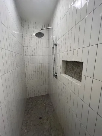 $2,200 | 1516 Park Street, Unit B, Houston, TX 77019