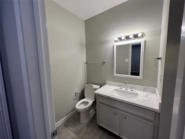 $2,400 | 1516 Park Street, Unit B, Houston, TX 77019