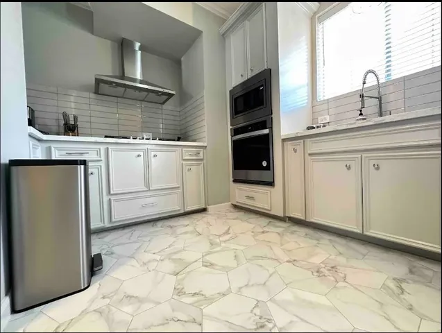 $2,400 | 1516 Park Street, Unit B, Houston, TX 77019