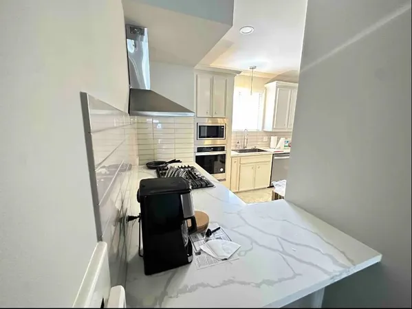 $2,200 | 1516 Park Street, Unit B, Houston, TX 77019