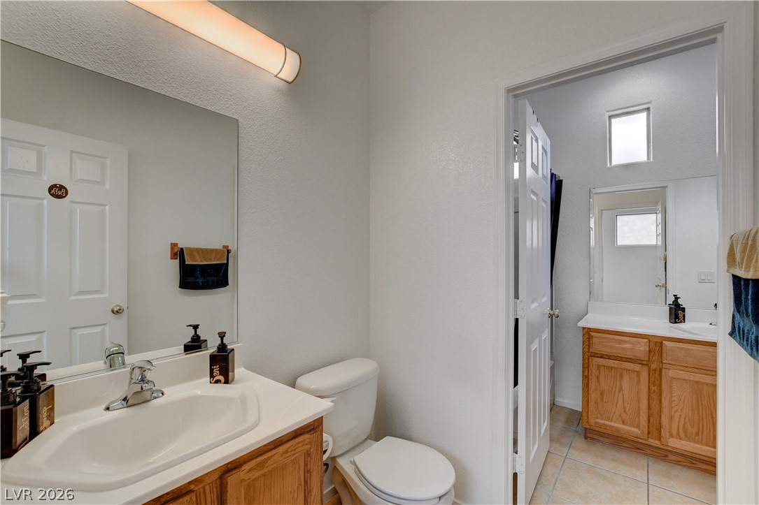 1020 East Rome Boulevard North Las Vegas, NV 89086 - Photo 21 of 29 2nd Bathroom