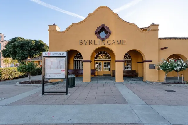 $1,198,888 | 1237 Capuchino Avenue, Unit 7, Burlingame, CA 94010