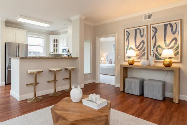 $1,198,888 | 1237 Capuchino Avenue, Unit 7, Burlingame, CA 94010