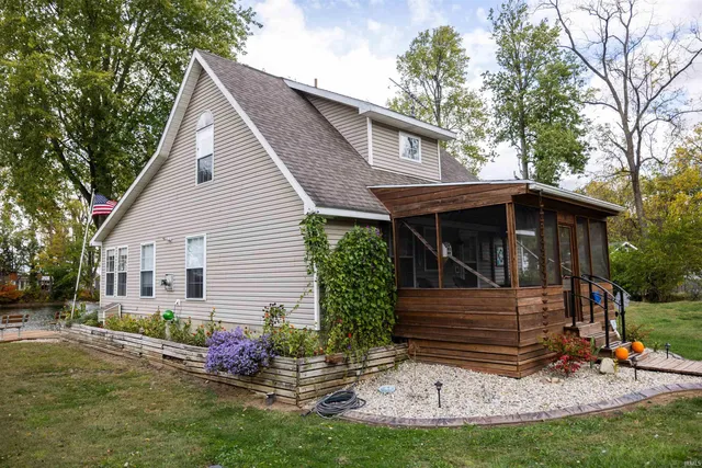 $229,900 | 5711 West Co Road 1070 North, Unit 10 11 12 10 11, Gaston, IN 47342