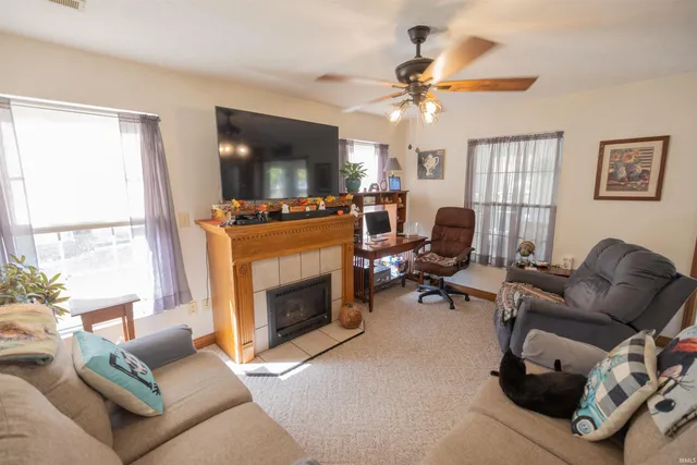 $229,900 | 5711 West Co Road 1070 North, Unit 10 11 12 10 11, Gaston, IN 47342