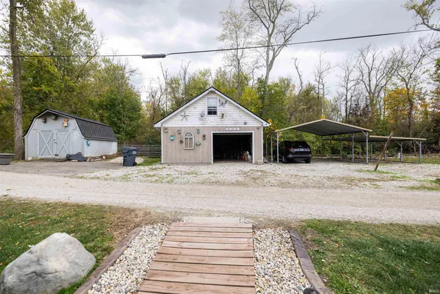 $229,900 | 5711 West Co Road 1070 North, Unit 10 11 12 10 11, Gaston, IN 47342