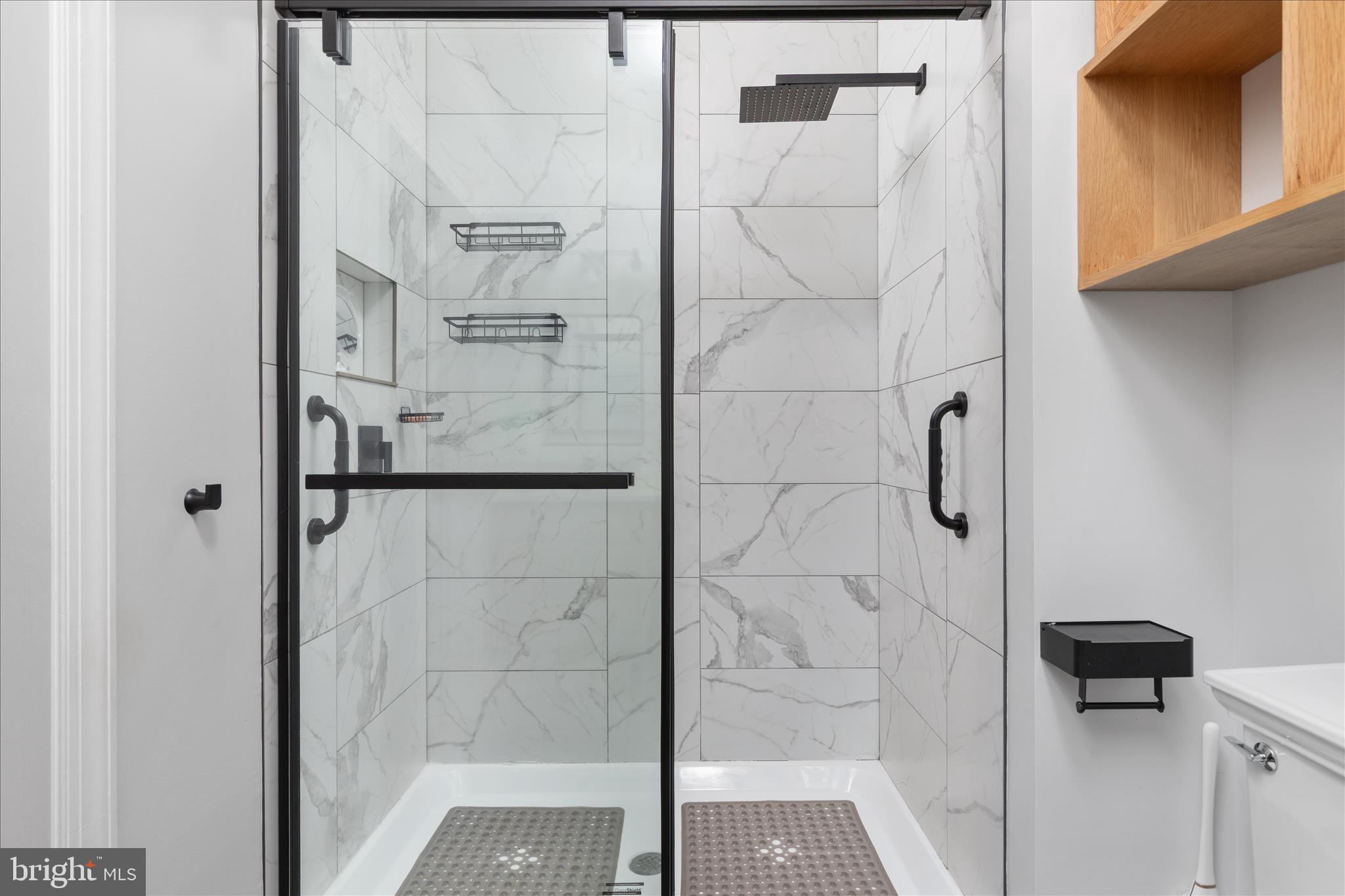 882 Liberty Furnace Road Edinburg, VA 22824 - Photo 21 of 47 a bathroom with a shower