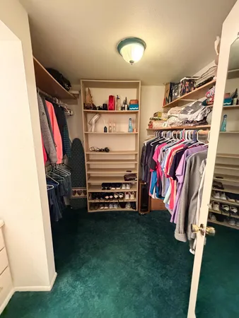 $349,900 | 5606 53rd Avenue North, Harwood, ND 58042