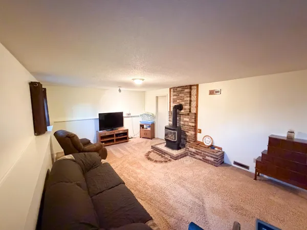 $349,900 | 5606 53rd Avenue North, Harwood, ND 58042