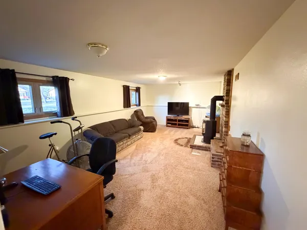 $349,900 | 5606 53rd Avenue North, Harwood, ND 58042