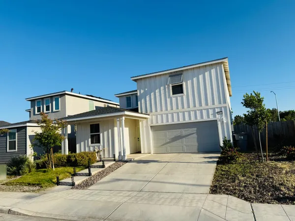$559,000 | 5843 West Laguna Avenue, Fresno, CA 93722