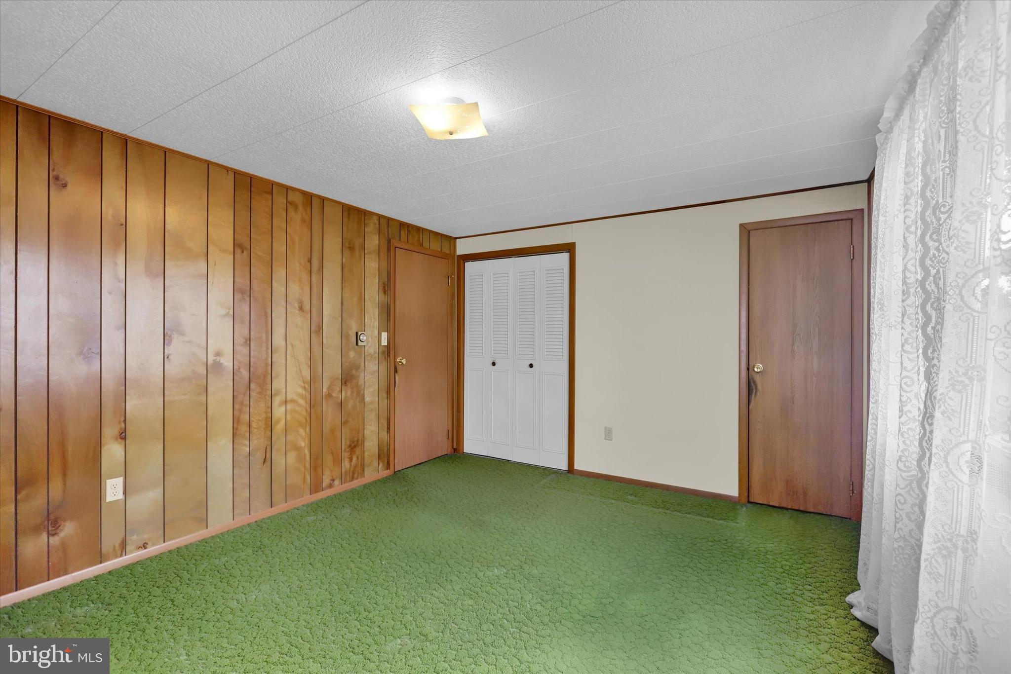 2875 Crottlestown Road Chambersburg, PA 17202 - Photo 15 of 25 Bedroom 1