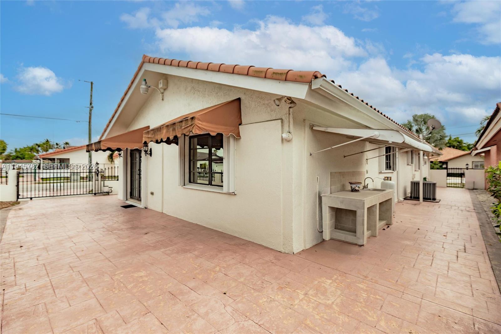 13401 Southwest 30th Street Miami, FL 33175 - Photo 23 of 24