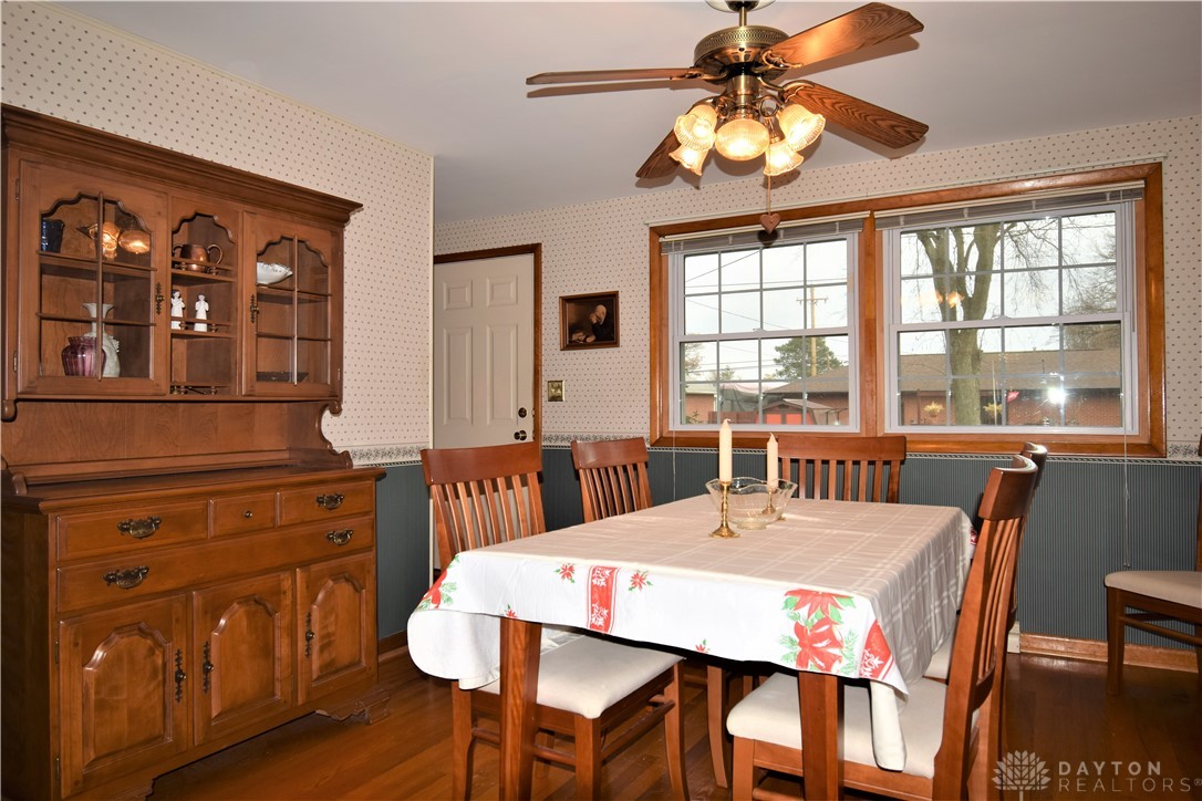 4342 Phoenix Drive Springfield, OH 45503 - Photo 11 of 25 Dining Room as seen from kitchen