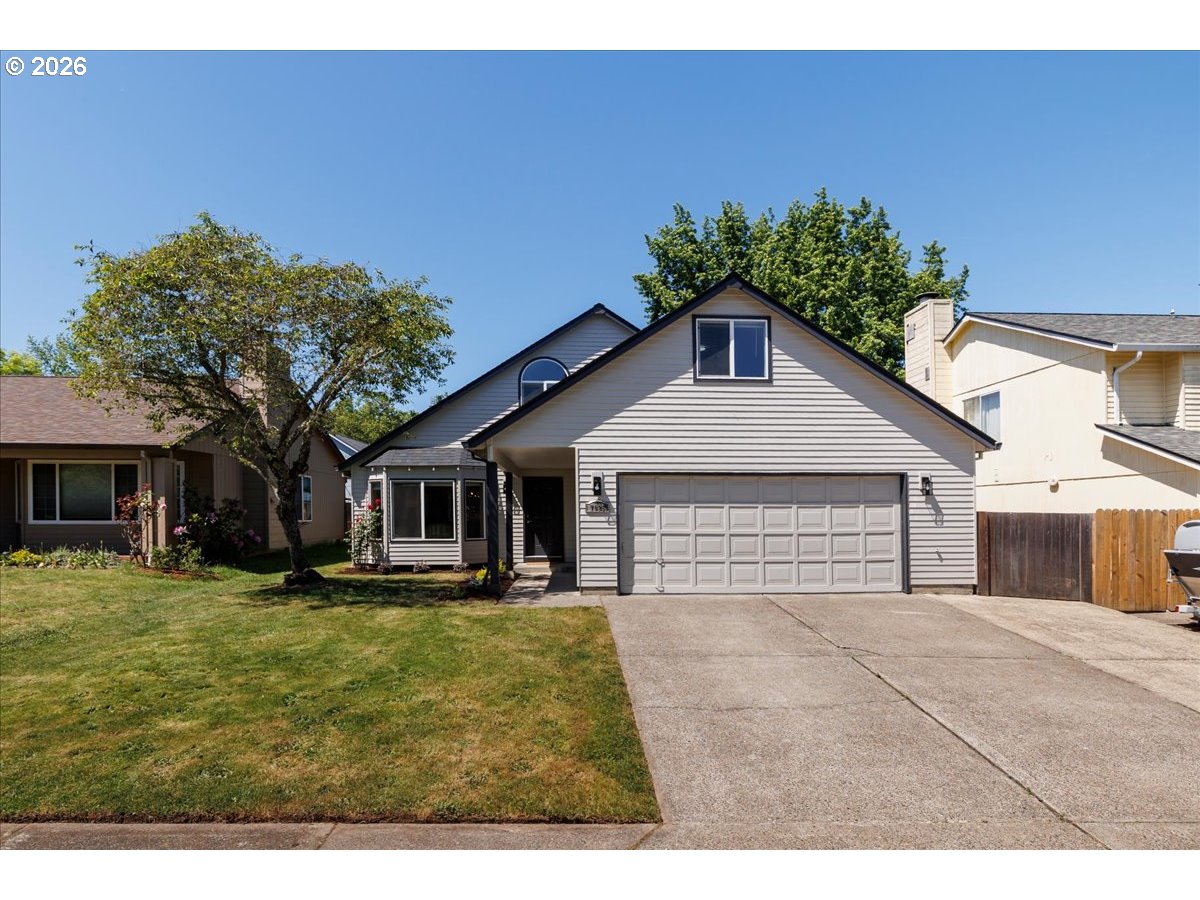 7025 Southwest 174th Avenue Beaverton, OR 97007 - Photo 1 of 38