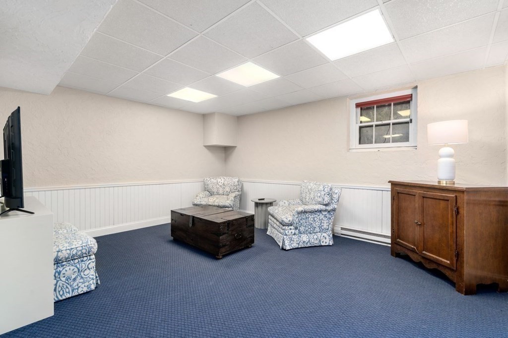 15 Arnold Road Wellesley, MA 02481 - Photo 25 of 29