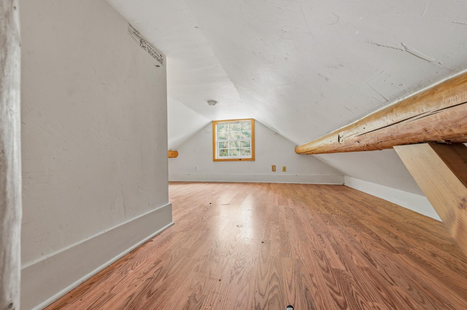 38 Valhalla Road Sierra City, CA 96125 - Photo 11 of 27 a view of a hallway with wooden floor