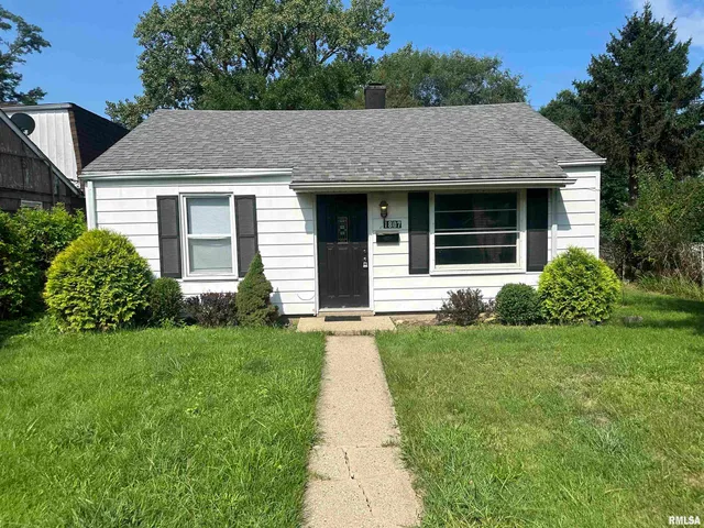 $1,000 | 1807 North Underhill Street, Peoria, IL 61604