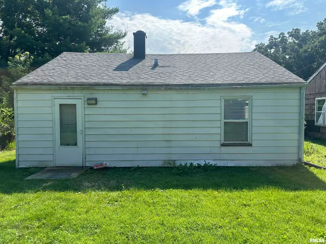 $1,000 | 1807 North Underhill Street, Peoria, IL 61604