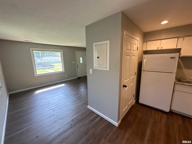 $1,000 | 1807 North Underhill Street, Peoria, IL 61604