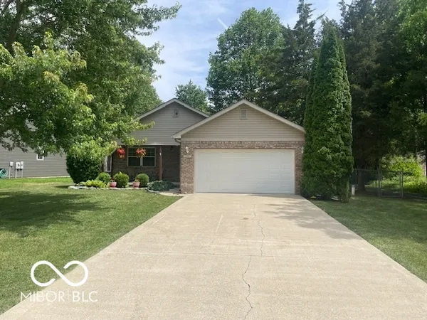 $299,900 | 188 Jefferson Valley, Coatesville, IN 46121