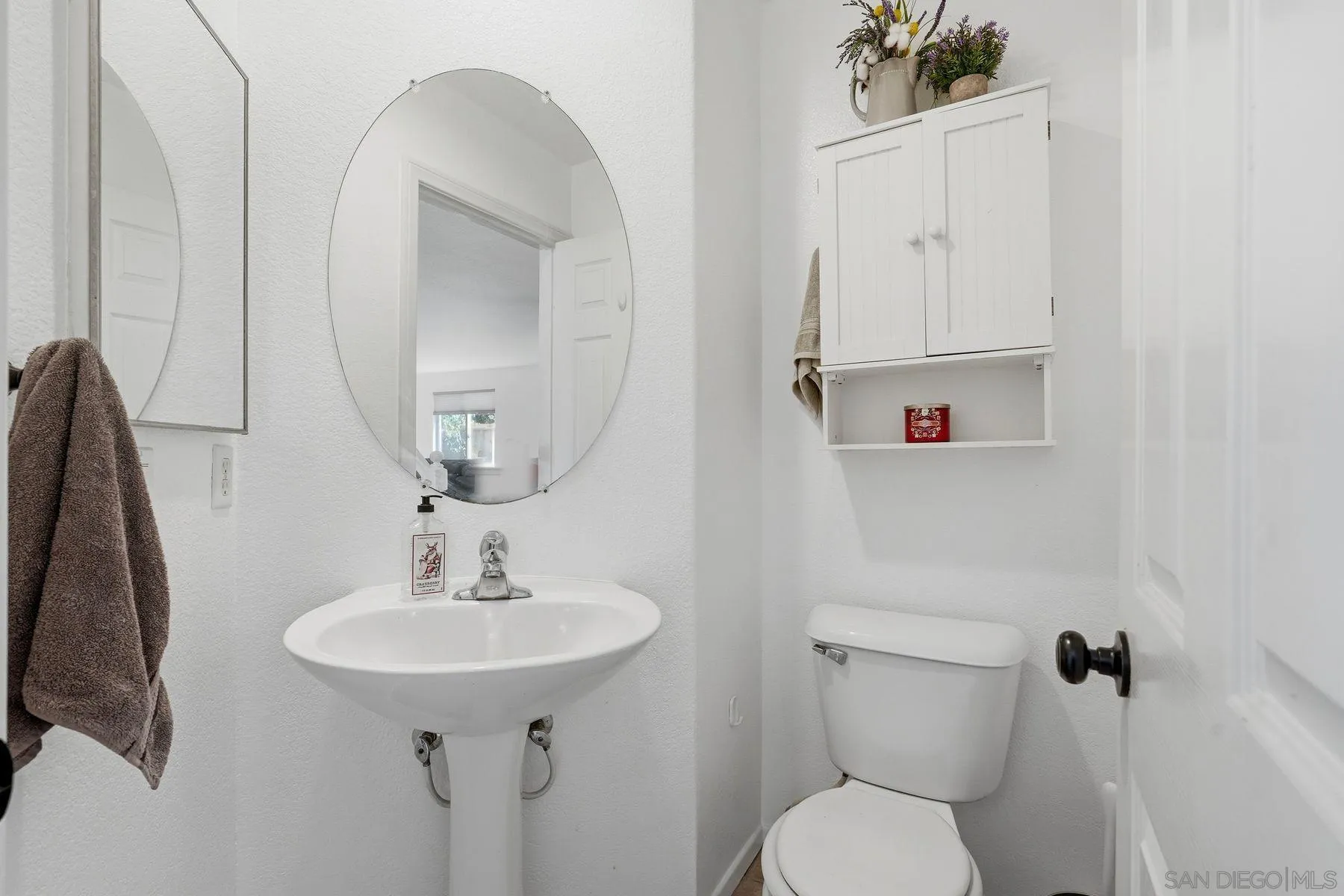 625 Jacks Creek Road Escondido, CA 92027 - Photo 6 of 25