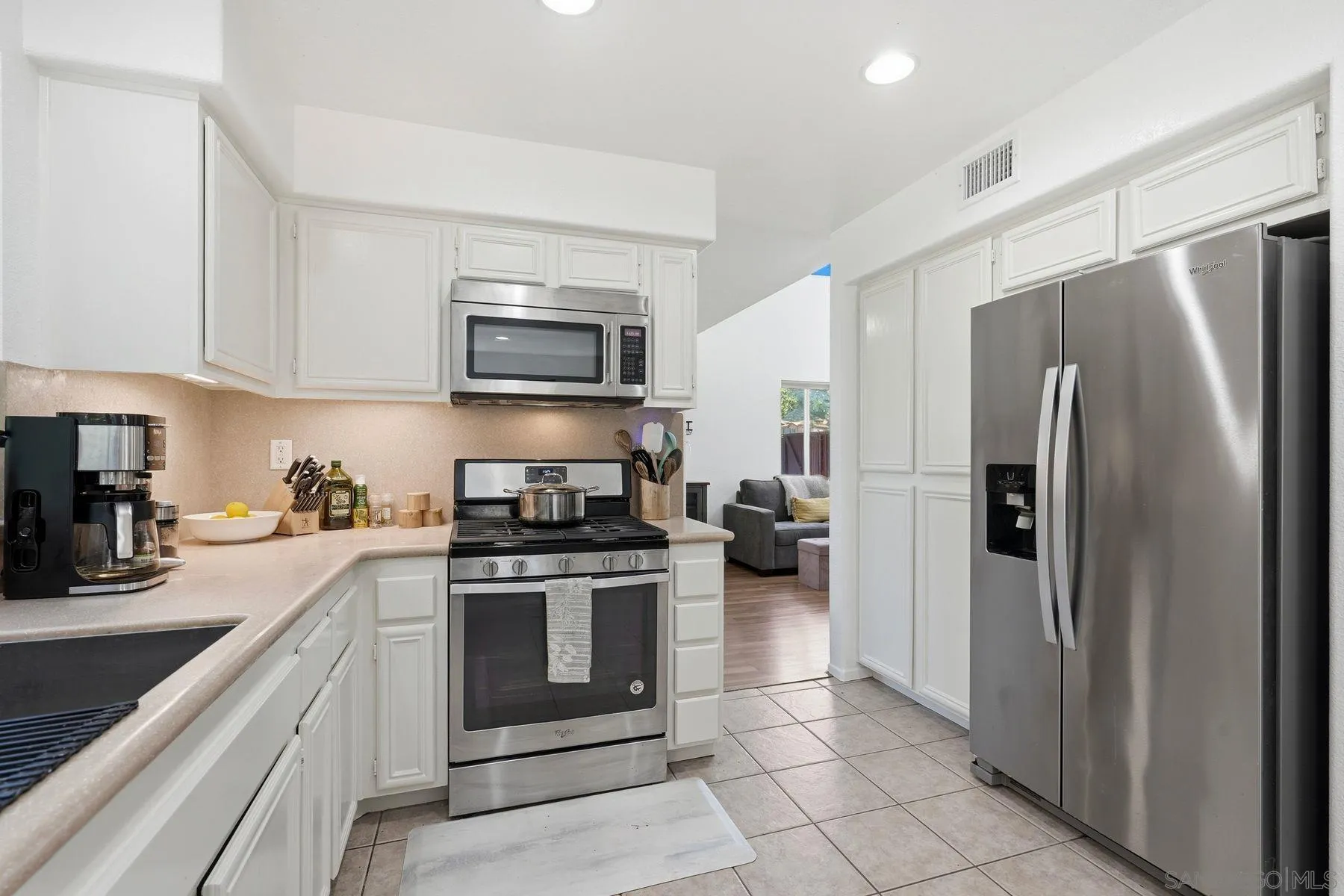 625 Jacks Creek Road Escondido, CA 92027 - Photo 10 of 25