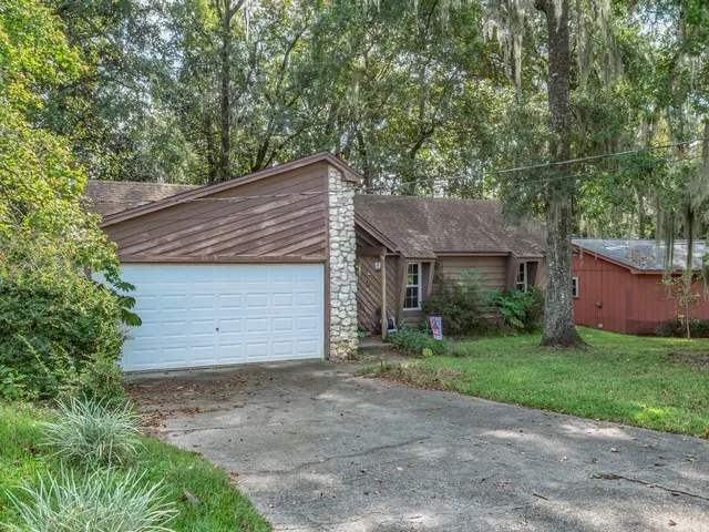 $255,000 | 1049 Longstreet Drive, Tallahassee, FL 32311