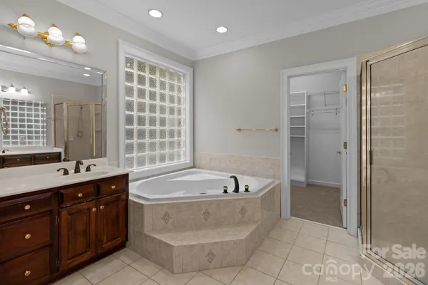 $899,000 | 165 Futrell Landing, New London, NC 28127