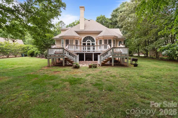 $899,000 | 165 Futrell Landing, New London, NC 28127