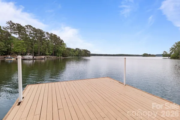$899,000 | 165 Futrell Landing, New London, NC 28127