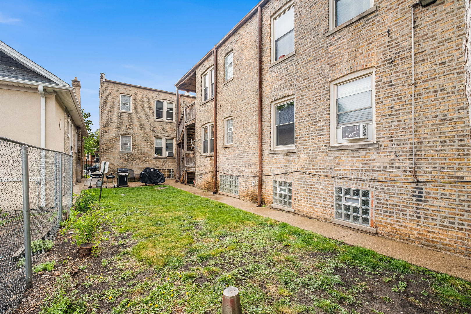4357 West George Street, Unit 1 Chicago, IL 60641 - Photo 16 of 19