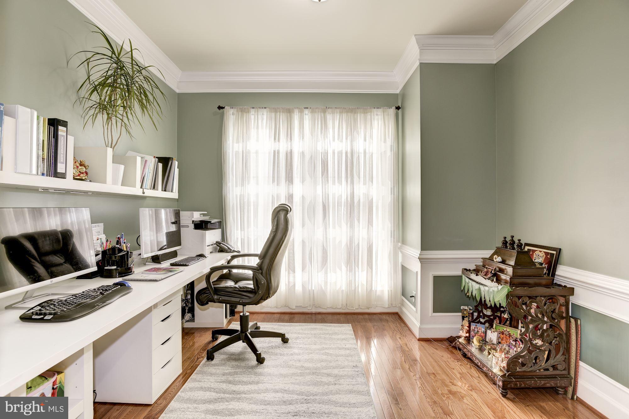 42879 Braemount Circle Ashburn, VA 20148 - Photo 20 of 53 Home office