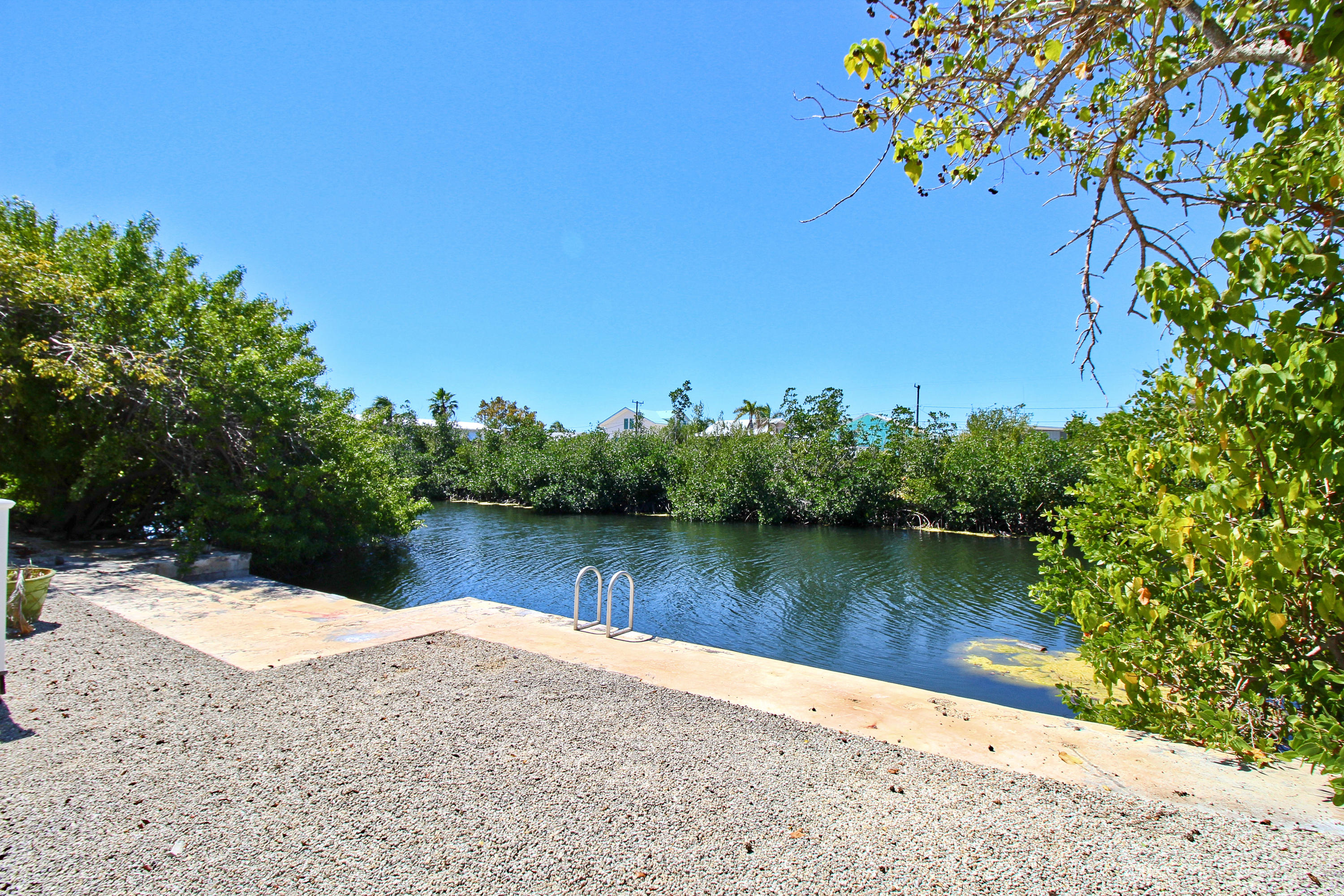 144 Lobstertail Road Big Pine Key, FL 33043 - Photo 11 of 62 Concrete Seawall