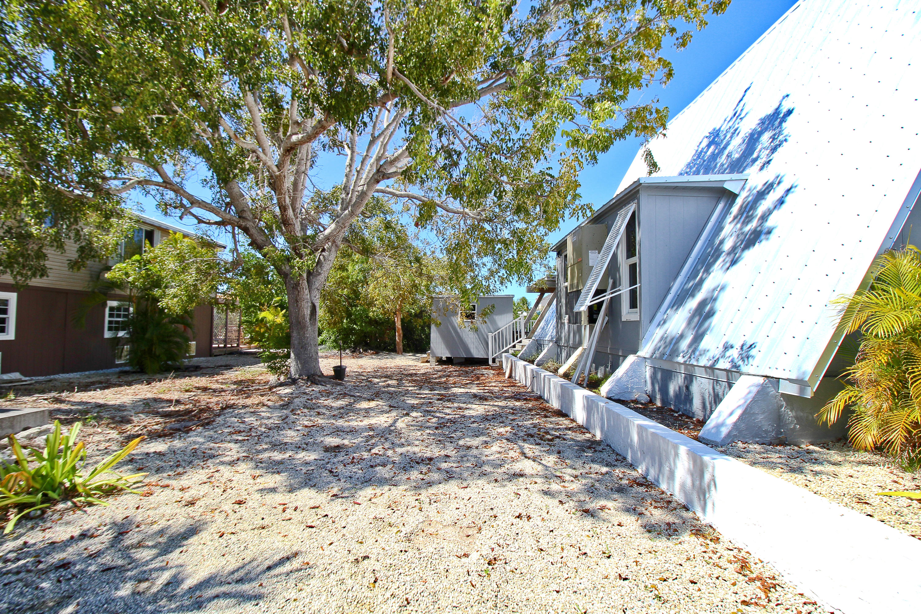 144 Lobstertail Road Big Pine Key, FL 33043 - Photo 19 of 62 Plenty of Parking