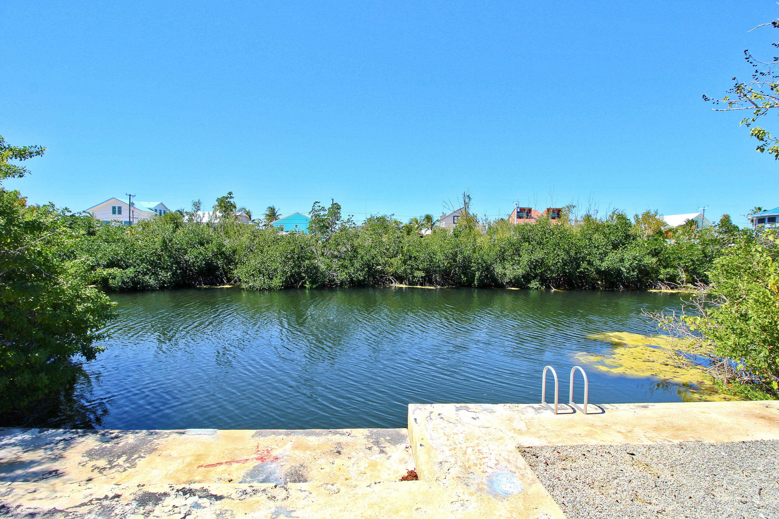 144 Lobstertail Road Big Pine Key, FL 33043 - Photo 31 of 62 Concrete Seawall