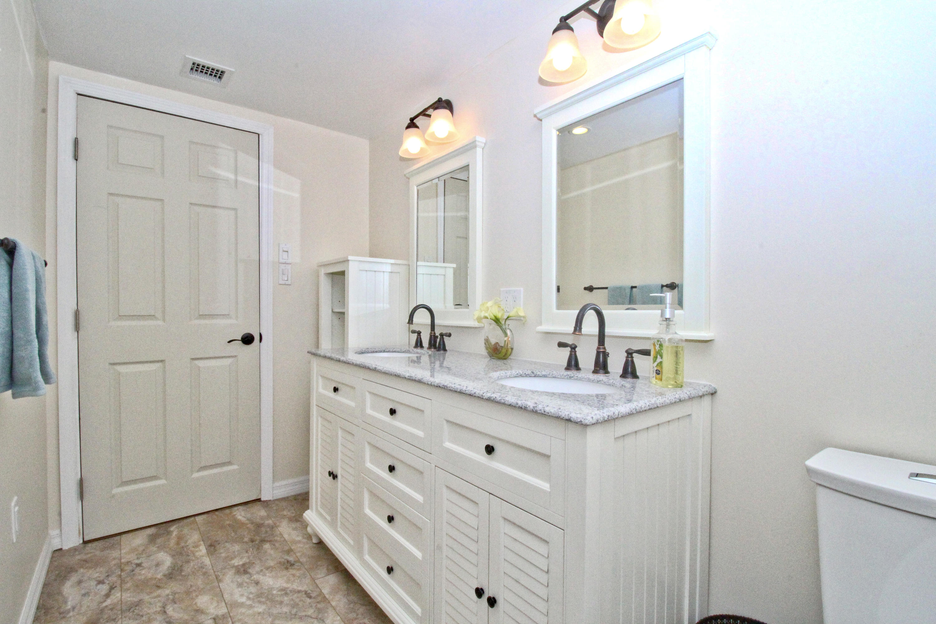 144 Lobstertail Road Big Pine Key, FL 33043 - Photo 50 of 62 Full Bathroom