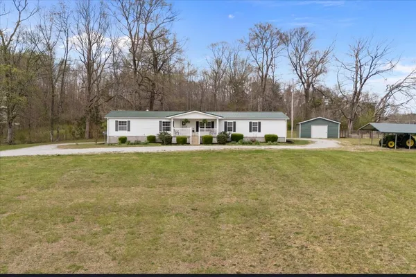 $349,900 | 1644 West Blue Creek Road, Waverly, TN 37185