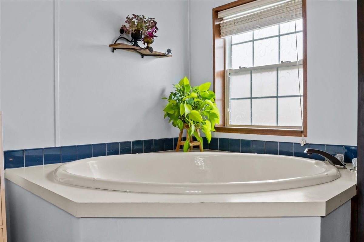 1644 West Blue Creek Road Waverly, TN 37185 - Photo 17 of 72