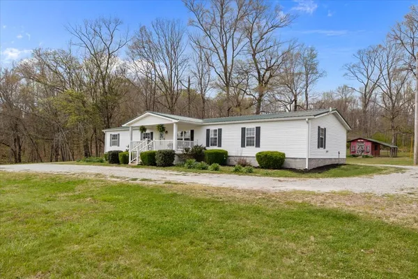 $349,900 | 1644 West Blue Creek Road, Waverly, TN 37185