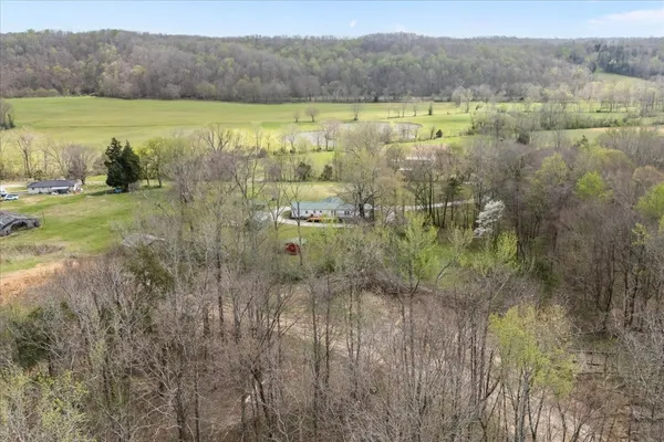 $349,900 | 1644 West Blue Creek Road, Waverly, TN 37185